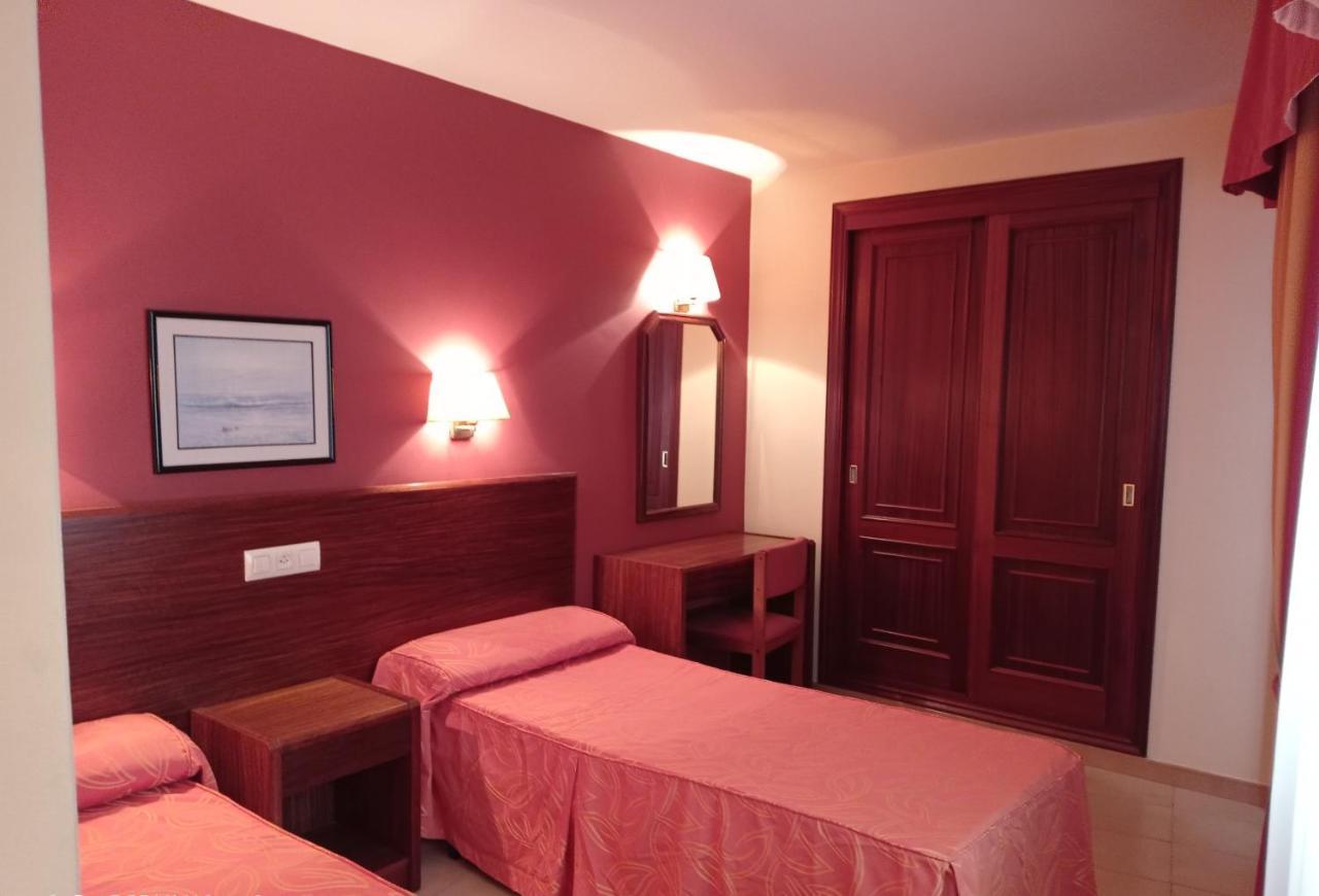 Hotel Siroco Portonovo Eksteriør billede