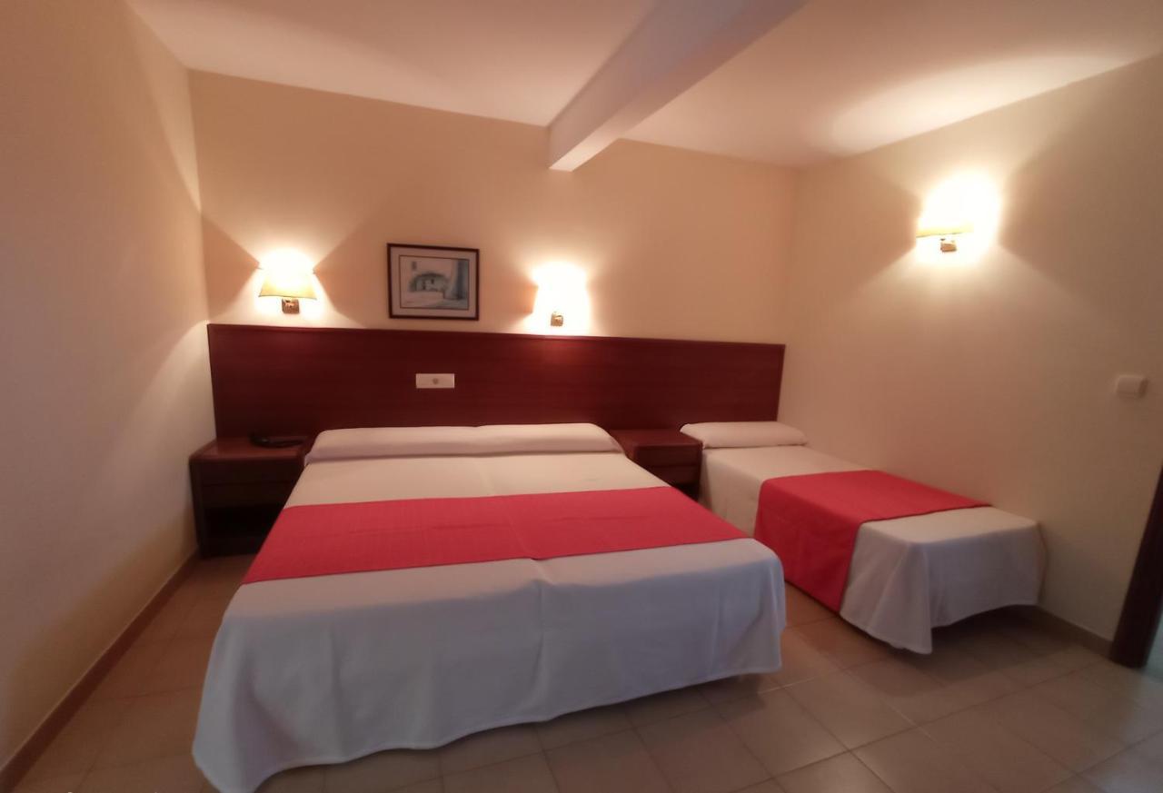 Hotel Siroco Portonovo Eksteriør billede
